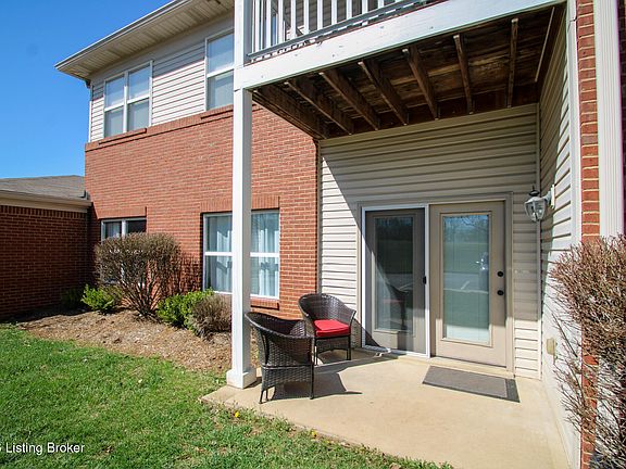 2nd image of 9504 Magnolia Ridge Dr Unit 101