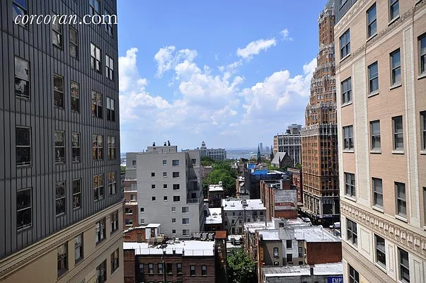 Rented by Corcoran | media 35