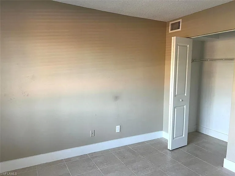 1205 Wildwood Lakes Blvd #203 — Photo 4