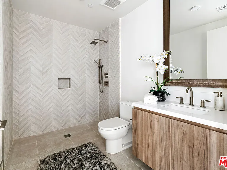 3651 Regal Pl #501 — Photo 8