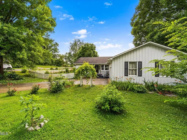 1203 Parks Ferry Rd, Friendsville, TN 37737