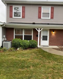 1305 Kingsbury Dr Unit E, Hanover Park, IL, 60133