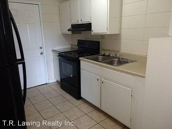 2nd image of 308 McBrayer St #41