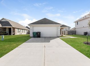 8714 W Oaks Dr, Houston, TX 77058