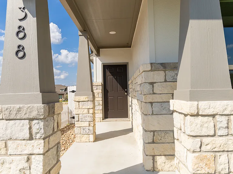 388 Glocken Ln — Photo 3