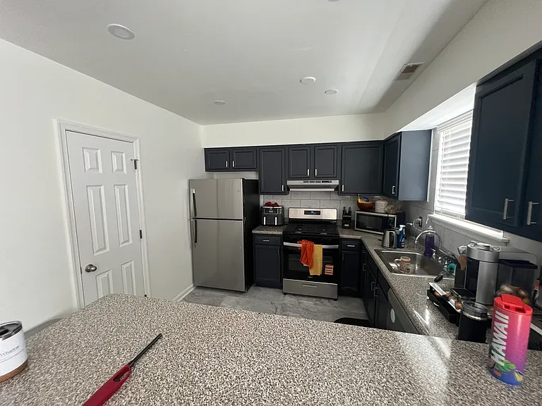 2312 Cross St — Photo 10