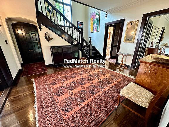 Entry Foyer