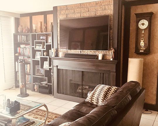 3rd image of 421 S La Fayette Park Pl APT 303