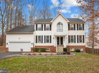 13780 Holly Forest Dr, Manassas, VA 20112