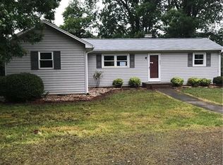 5307 Reidsville Rd, Walkertown, NC 27051