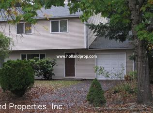 9815 SW Davies Rd, Beaverton, OR 97008