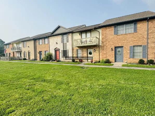 3527 Helena Ave #9, Nederland, TX 77627