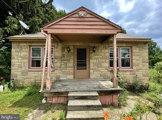 3981 N Sherman Street Ext, Mount Wolf, PA 17347