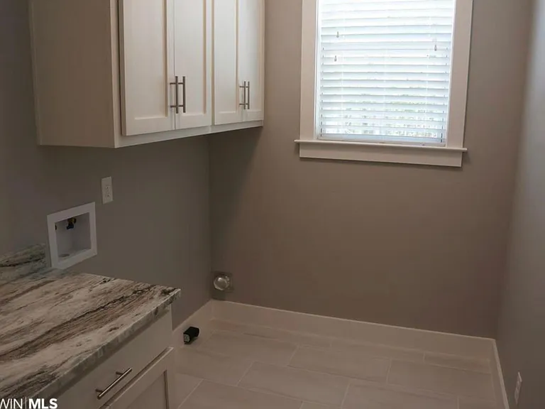 492 Boulder Creek Ave — Photo 9