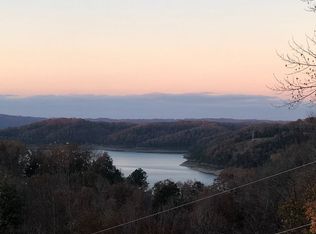 192 Bluff Rd, Albany, KY 42602