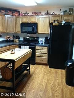 5th image of 7439 Lakewood Ln