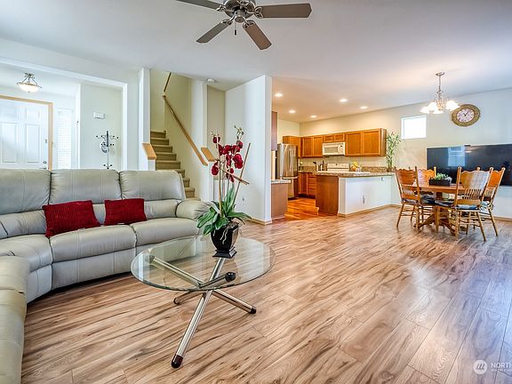 3rd image of 19012 97th Avenue Ct E