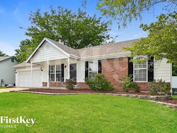 2nd image of 641 Autumn Oaks Dr