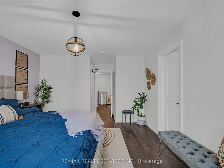 6 Lollard Way — Photo 18