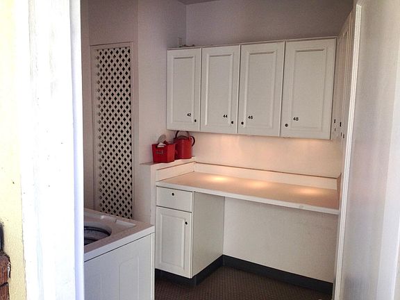 On-site Laundry Facility