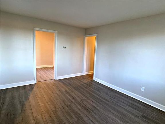 4th image of 3435 1st Avenue Cir NW