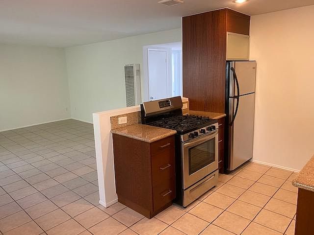 1st image of 4625 Kansas St