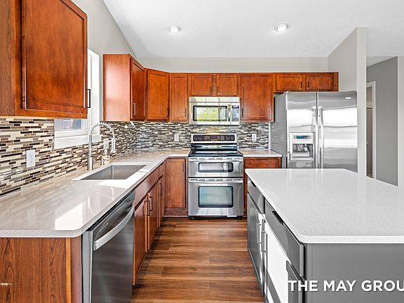 2nd image of 5623 Copper Corner Ct SE