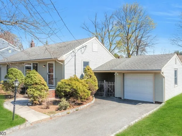 20 Kievit Rd, Wayne Twp., NJ 07470