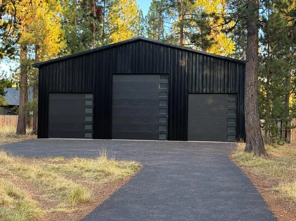 55404 Big River Dr, Bend, OR 97707