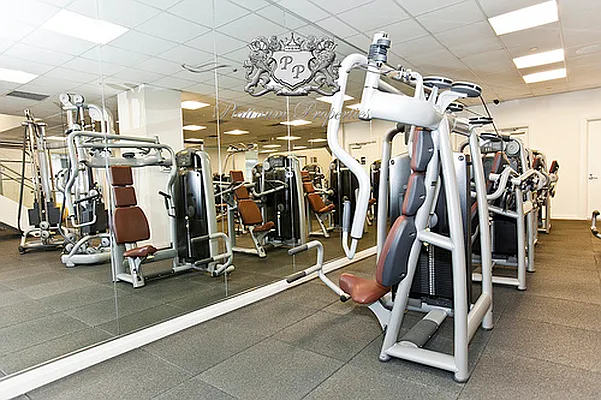 Rented by Platinum Properties | media 77