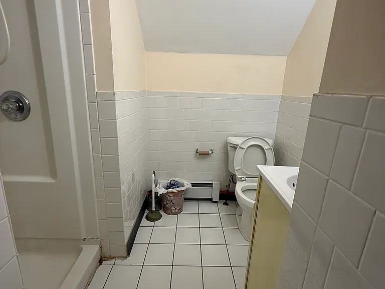 191 Fayette St #3 — Photo 8
