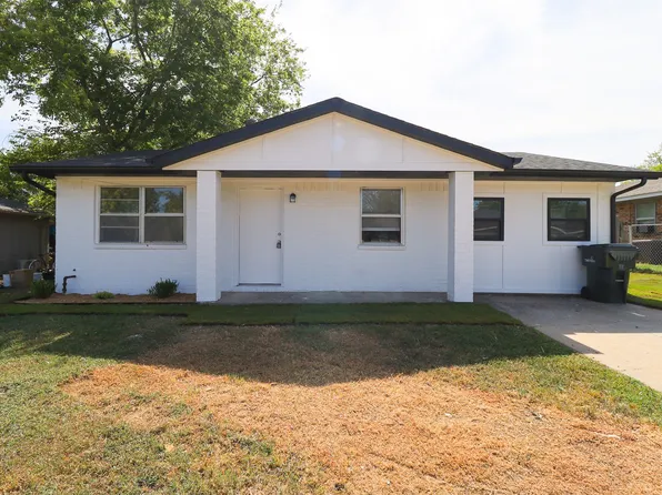 1007 W 9th St S, Claremore, OK 74017