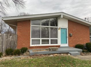 4813 Mid Dr, Louisville, KY 40272