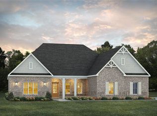 1780 Cannongate Dr, Opelika, AL 36801