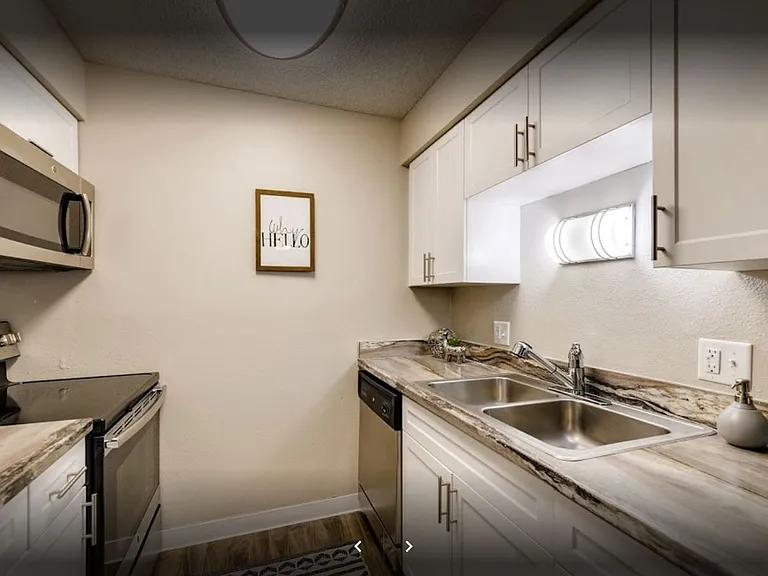 11310 Melody Dr — Photo 10