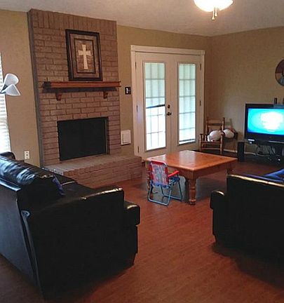 5th image of 10827 Birch Dr
