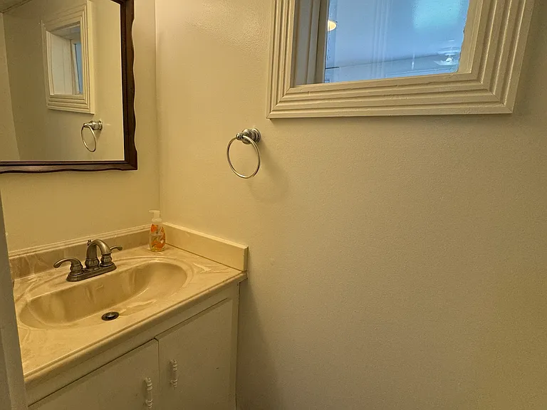 1005 Manning Dr — Photo 20