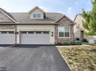 116 Crest Vw, Carlisle, PA 17013