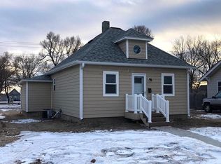 929 E Hanson Ave, Mitchell, SD 57301