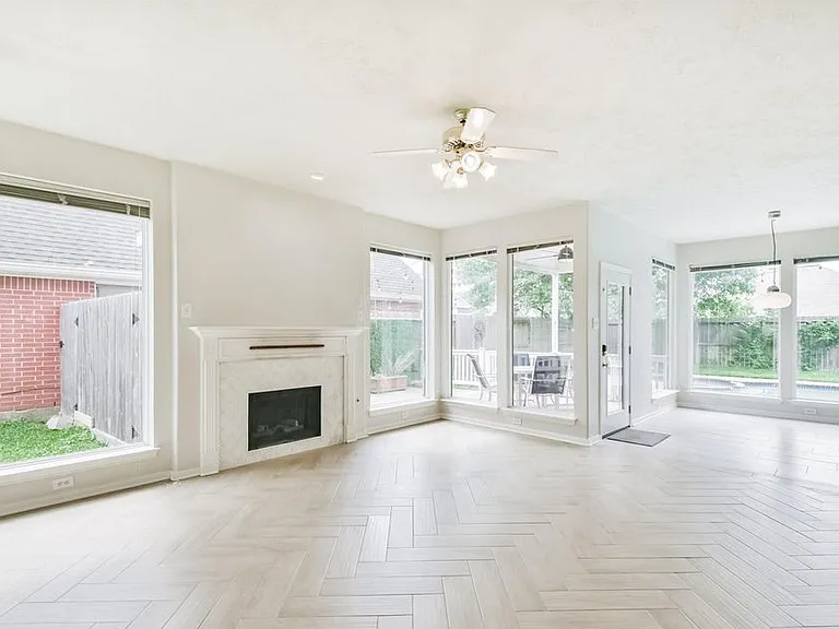 10239 Sable Trail Ln — Photo 15