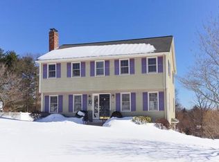 10 Julia Connors Dr, Burlington, MA 01803