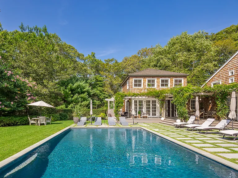 41 Deep Wood Ln — Photo 3