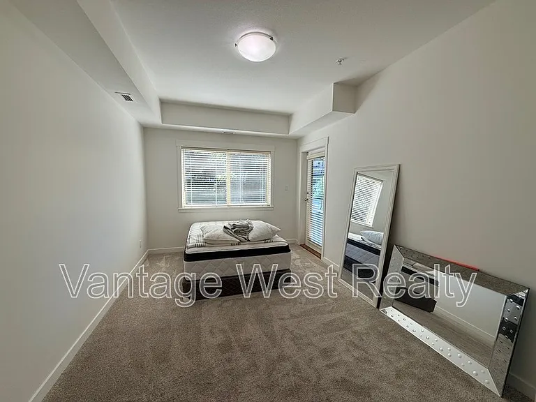 1957 Kane Rd #205 — Photo 9