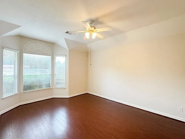 3002 Flintwood Dr — Photo 7