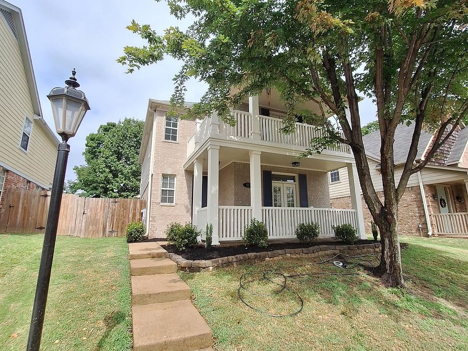 1st image of 957 Cairn Creek Dr