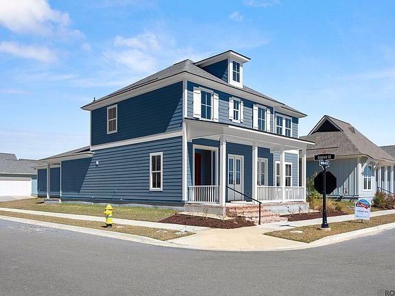 2nd image of 1201 Applewood Dr