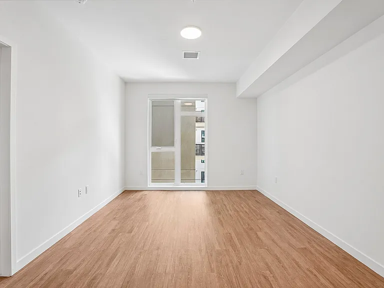 Kara Apartment in Koreatown — Photo 26
