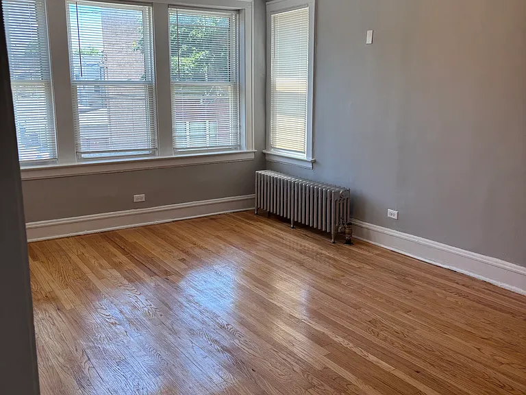 644 N Mayfield Ave #2 — Photo 5
