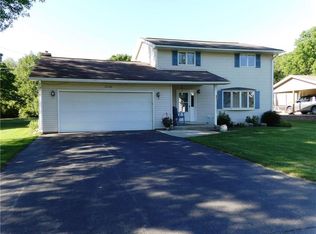 12502 Walnut Dr, Conneaut Lake, PA 16316