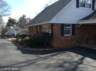 3223 S Glebe Rd, Arlington, VA 22202